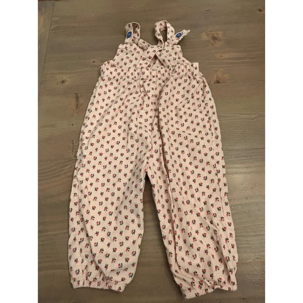 K26 Baby Boden Pink Floral Corduroy Overalls Girls 18-24 Months Print Romper